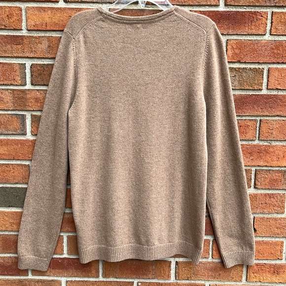 New LL Bean Tan Cashmere Classic Crewneck Sweater size M Washable - Picture 3 of 7